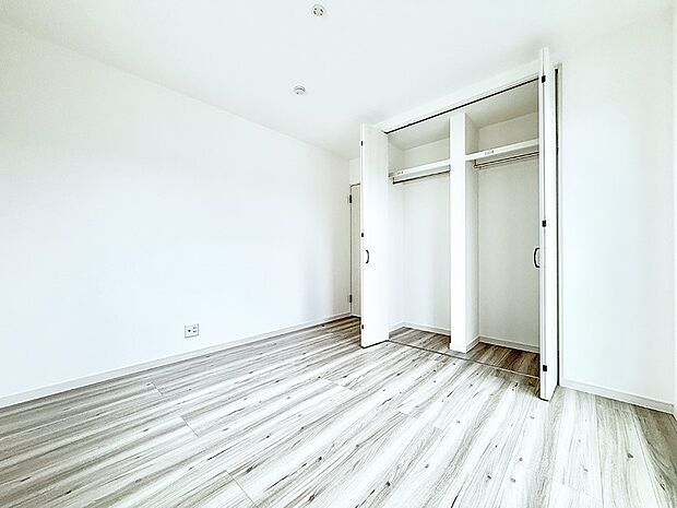 5号棟 ■落ち着いた雰囲気のお部屋で心が安らぐ空間