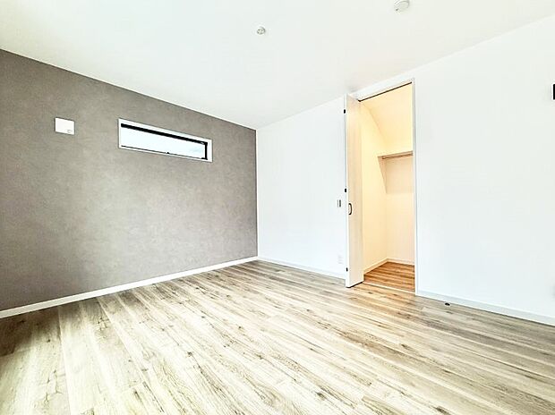 3号棟 ■落ち着いた色合いのお部屋で穏やかな時間を楽しめます