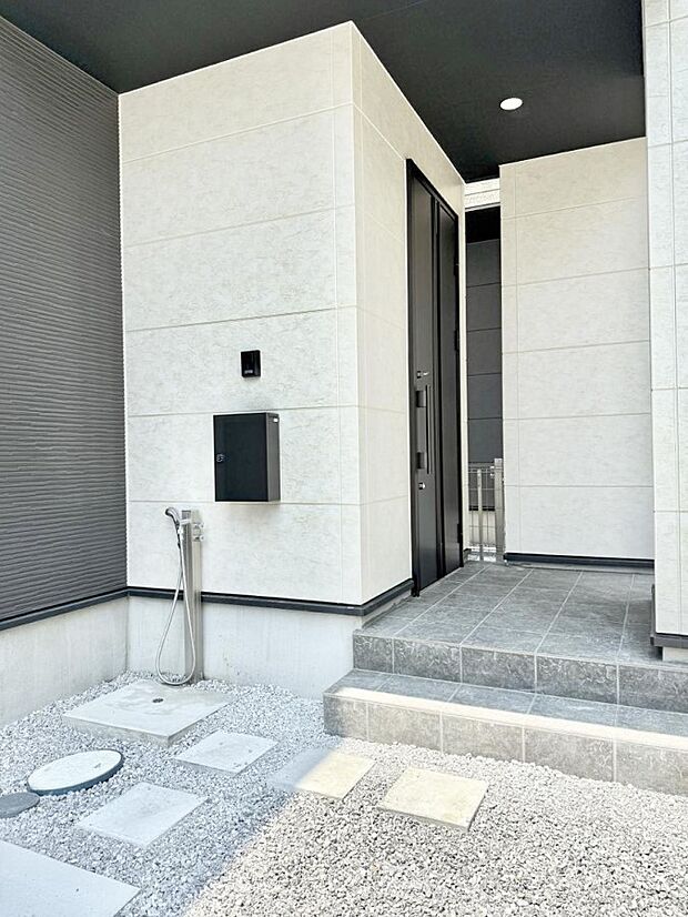 2号棟  ■ 帰るたびにホッとする、安心感のある佇まい