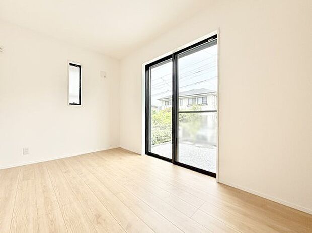 ■落ち着いた色合いのお部屋で穏やかな時間を楽しめます
