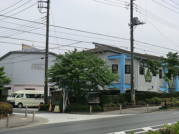 幼稚園・保育園 720m 青葉幼稚園