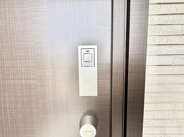 ■鍵を取り出さずに便利に操作できて快適