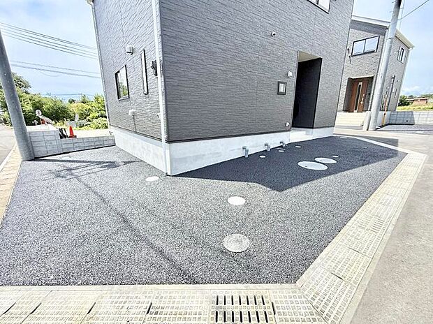 1号棟  ■快適な駐車スペースで安心