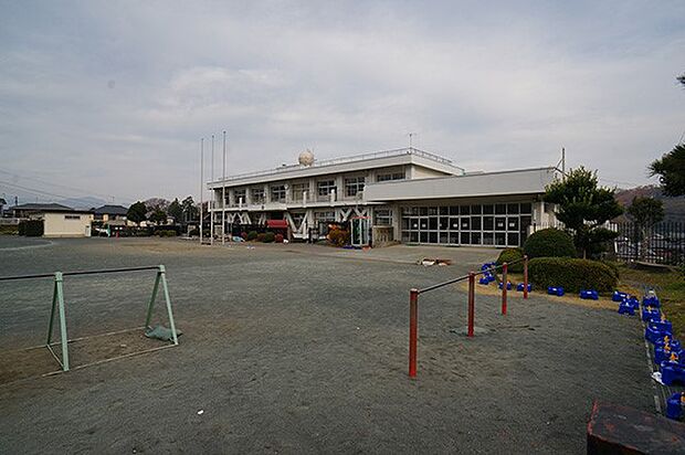 小学校 2200m 中井町立井ノ口小学校