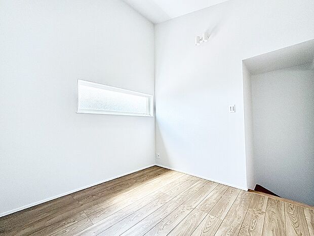 B号棟 ■落ち着いた雰囲気のお部屋で心が安らぐ空間