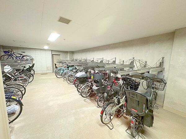 ■きちんと整備された駐輪場で、自転車の保管も安心です