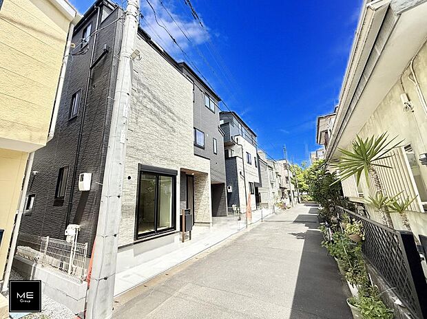■小中学校も広い公園も近くて、住環境良好!
