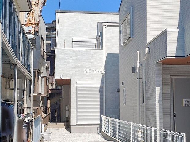 白を基調とした、すっきりした外観デザインです