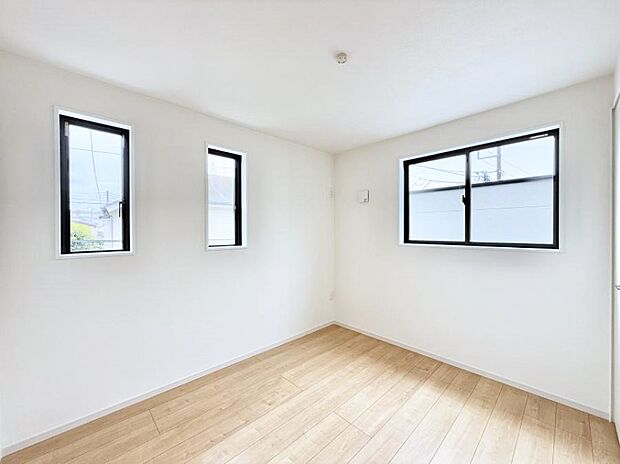 1号棟  自分だけのスペース　どんなお部屋にするかとっても楽しみですね  