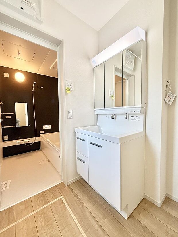 ■朝の準備がスムーズにできる広さです