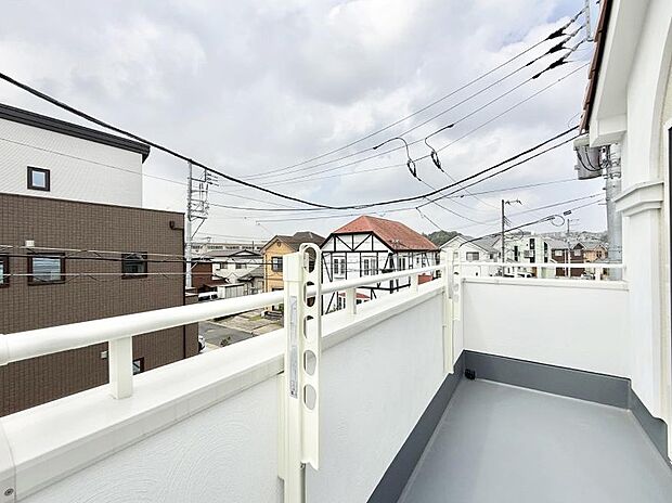 日当たり良好　眺めの良いバルコニーです！  