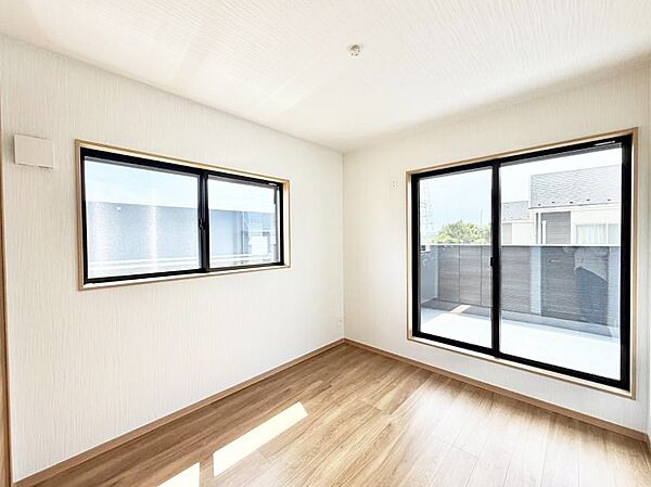 2号棟  ■自分だけのスペース どんなお部屋にするかとっても楽しみですね
