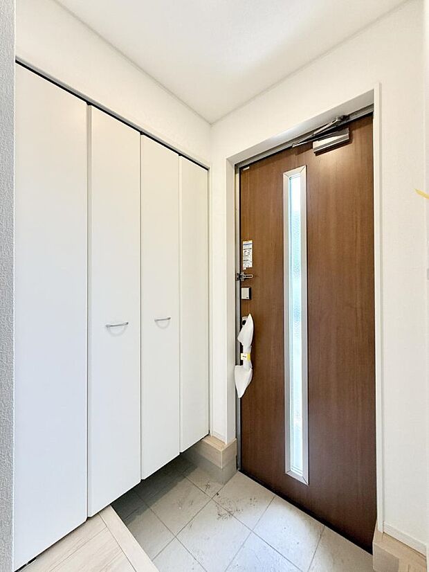 1号棟 ■ シンプルで美しく、快適な暮らしの入り口