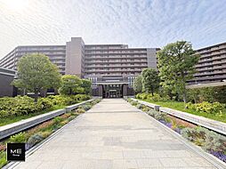 ユニヴェルシオール学園の丘