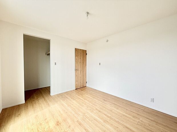 1号棟  どこになにを置くか楽しみな自分のお部屋  
