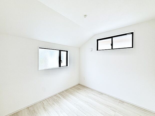 ■落ち着いた雰囲気のお部屋で心が安らぐ空間