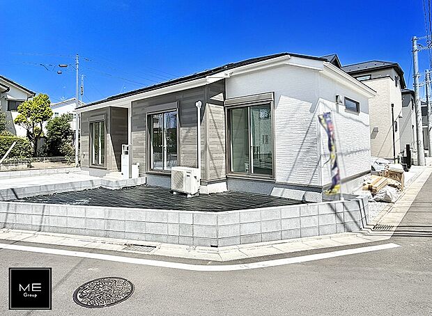 1号棟 ■季節の移ろいを感じられる、落ち着いた雰囲気の屋外空間