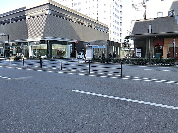 駅 3900m みなとみらい線「元町・中華街」駅