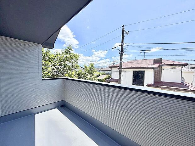 1号棟  ■ 朝のコーヒーや夜の星空を楽しむ、癒しの場所