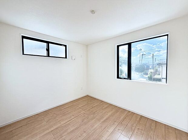 ■落ち着いた雰囲気のお部屋で心が安らぐ空間