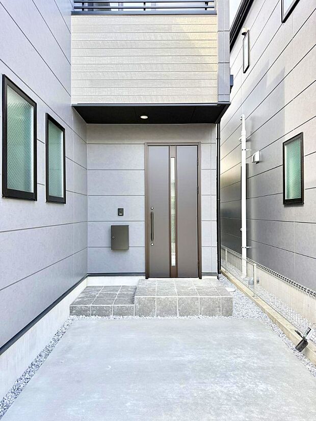 2号棟 ■ 帰るたびにホッとする、安心感のある佇まい