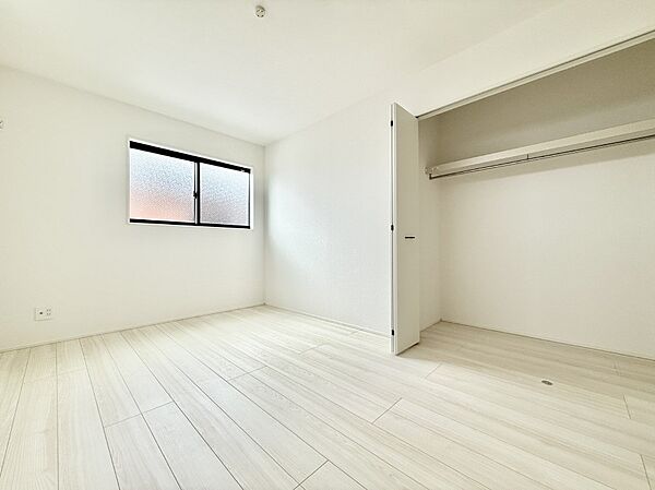2号棟  ■プライベート空間として静かで落ち着いた環境を提供してくれます