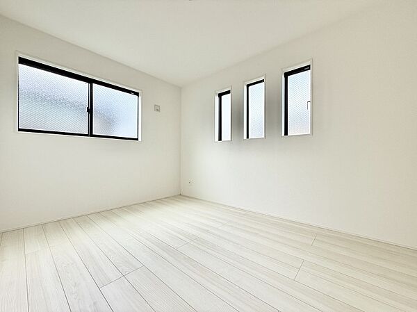 2号棟  ■落ち着いた色合いのお部屋で穏やかな時間を楽しめます