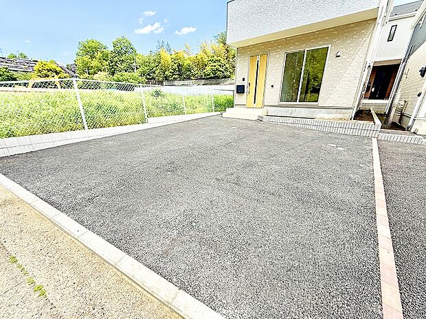 5号棟  ■毎日の駐車が快適に