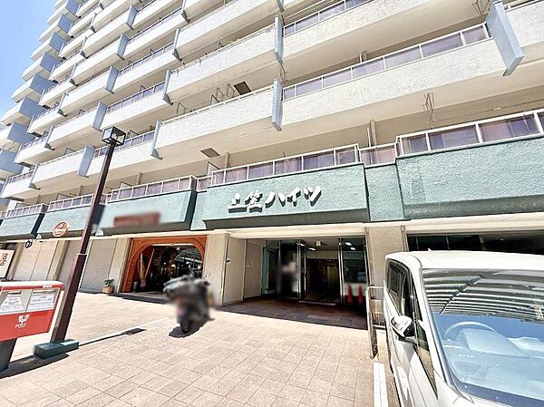 ■エントランスはきれいにされています