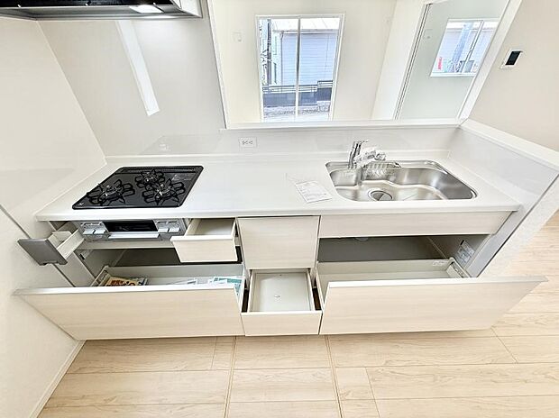 2号棟  ■美味しい時間が生まれる、笑顔あふれるキッチン