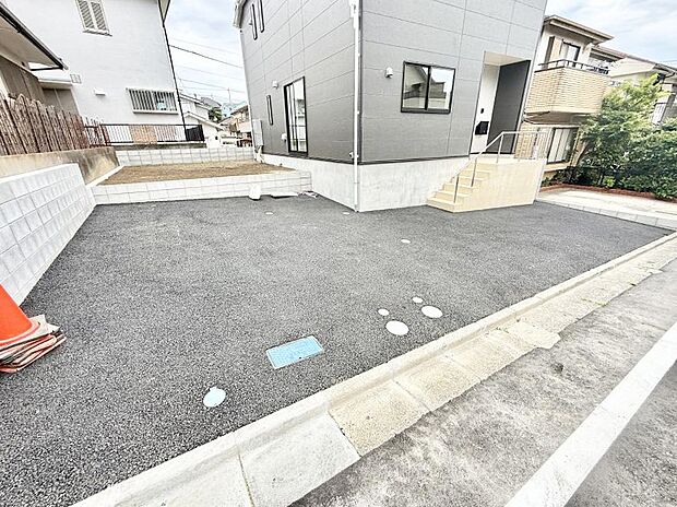 1号棟  ■快適な駐車スペースで安心