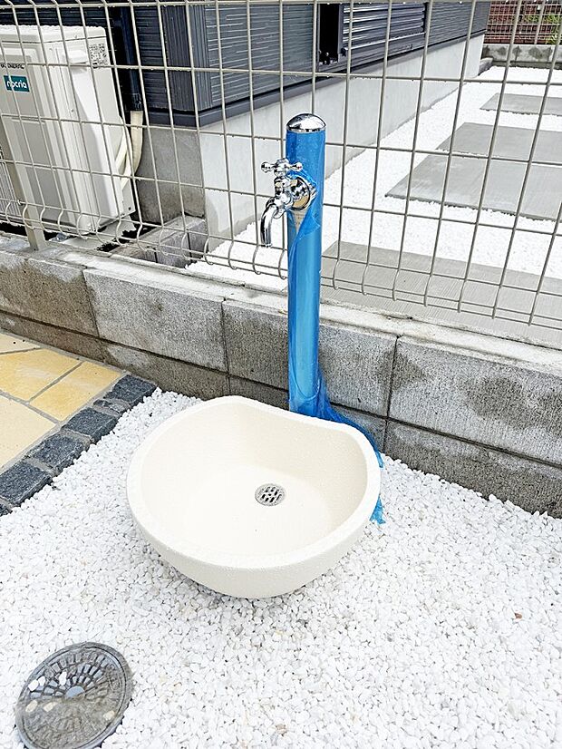 2号棟 ■ガーデニングや洗車などの際に大活躍な屋外立水栓