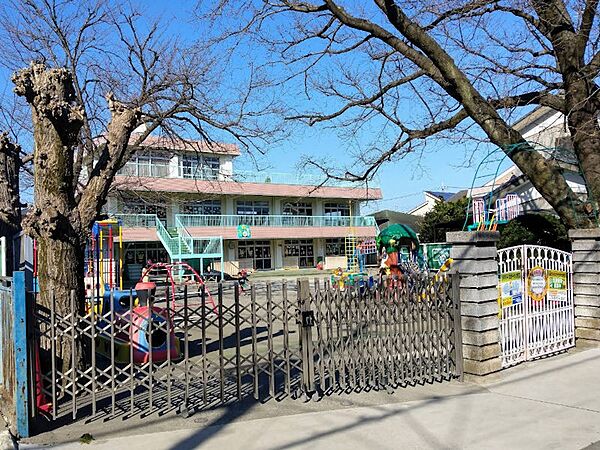 幼稚園・保育園 1280m 大和桜ケ丘幼稚園