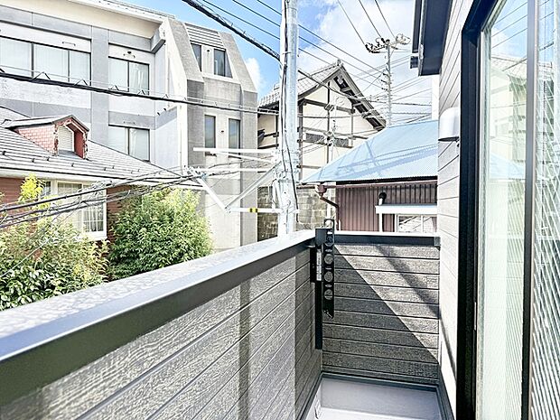 2号棟  ■ 空を眺めながら、ほっと一息つける特別な空間