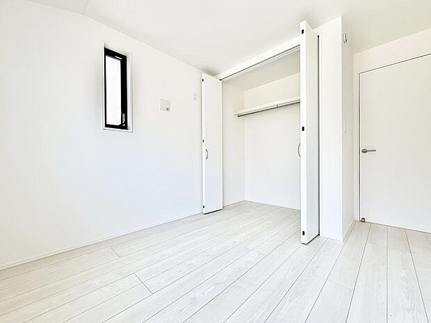 3号棟  ■落ち着いた色合いのお部屋で穏やかな時間を楽しめます