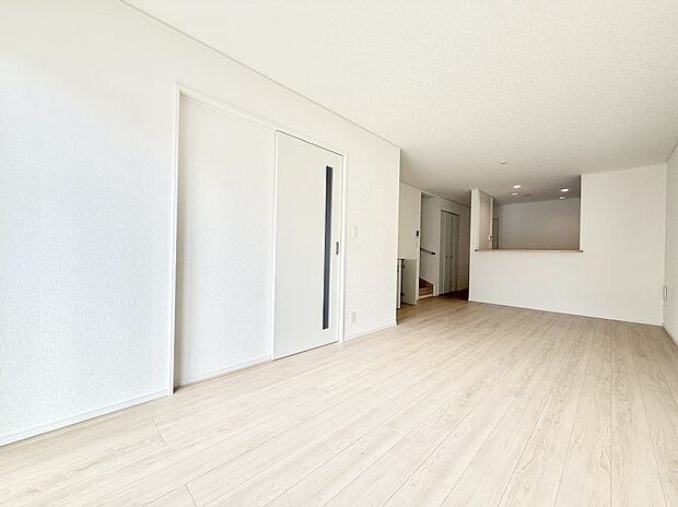 1号棟 ■心落ち着く場所、ゆったり過ごせるリビング