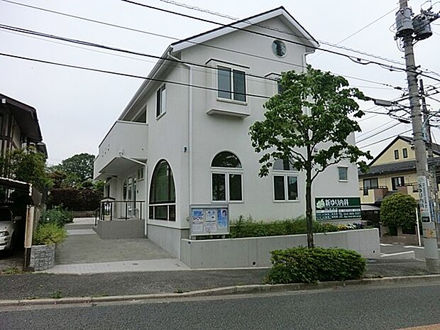 病院 2000m 新ゆり内科