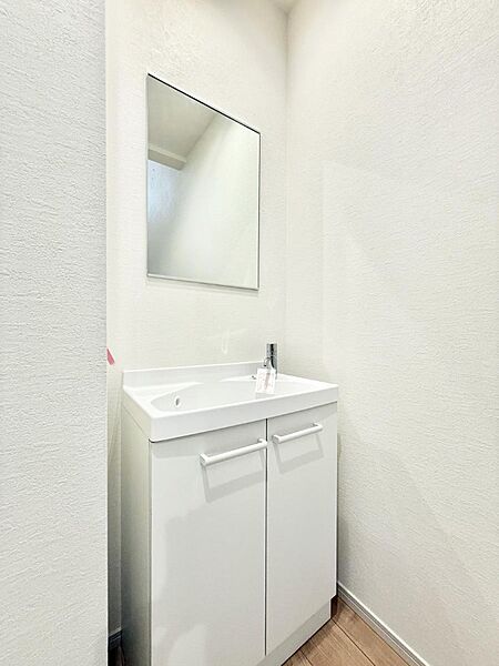 1号棟  ■お洒落で清潔感のある洗面所
