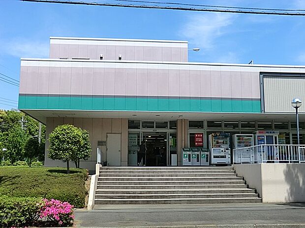 スーパー 500m いなげや横浜西が岡店