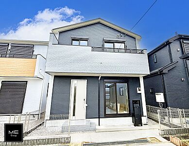 外観:7号棟 ■暮らしを彩る充実した設備仕様が備わった住まい 外観:7号棟 ■暮らしを彩る充実した設備仕様が備わった住まい