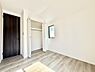 室内：1号棟  ■落ち着いた色合いのお部屋で穏やかな時間を楽しめます