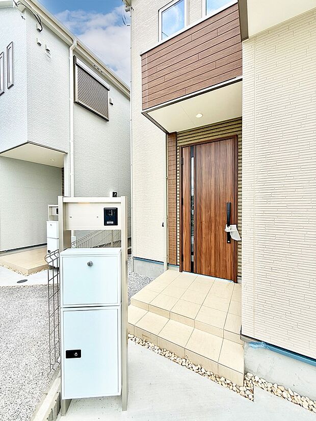 2号棟 ■ 帰るたびにホッとする、安心感のある佇まい