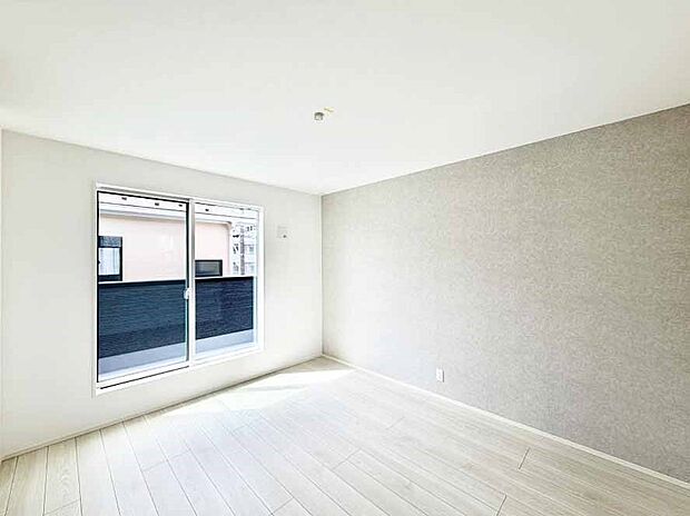 ■太陽がサンサンと降り注ぐお部屋は気持ちがいいですね