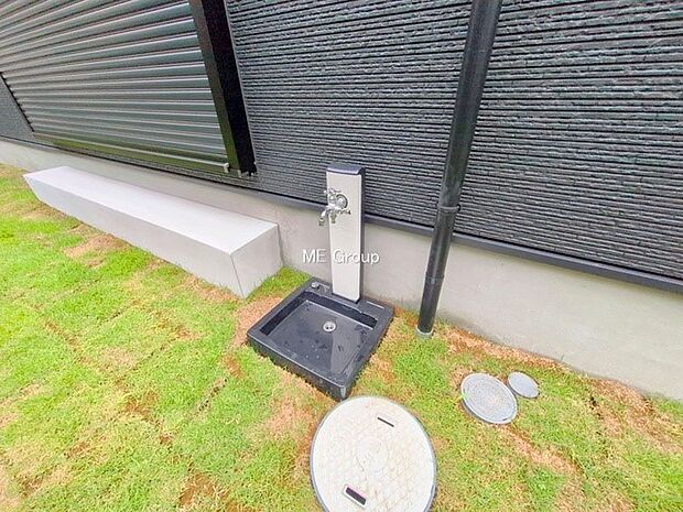 1号棟 ■ガーデニングや洗車などの際に大活躍な屋外立水栓