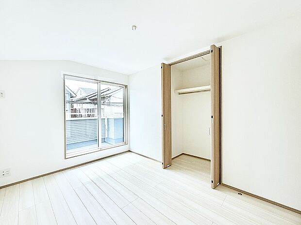 A号棟 ■読書や趣味リモートワークなどさまざまな用途に対応できる柔軟さがあります