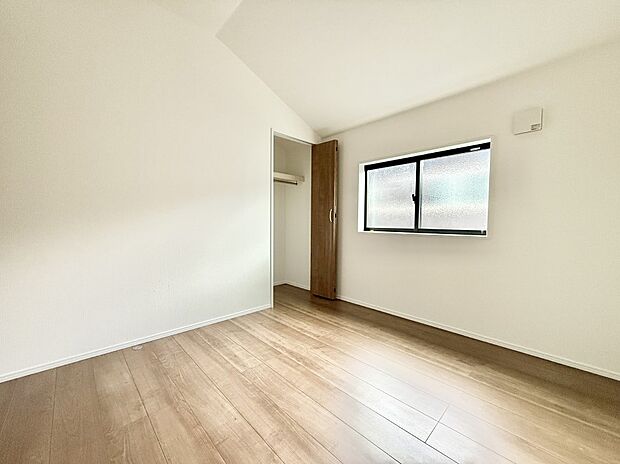1号棟  ■自分だけのスペース どんなお部屋にするかとっても楽しみですね
