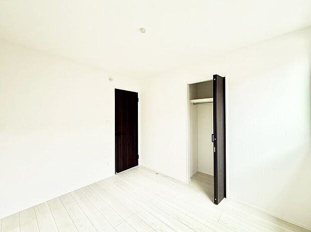 5号棟  ■落ち着いた雰囲気のお部屋で心が安らぐ空間