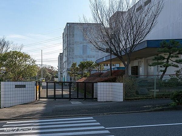 小学校 100m 藤沢市立駒寄小学校