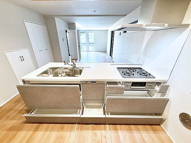 2号棟 ■シンプルで機能的、毎日使いやすいキッチン
