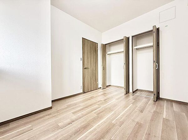 ■落ち着いた色合いのお部屋で穏やかな時間を楽しめます